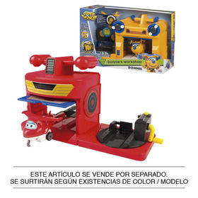 angar-superwings-jettdonie-surtido