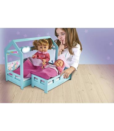 nenuco-hermanitas-a-la-cama