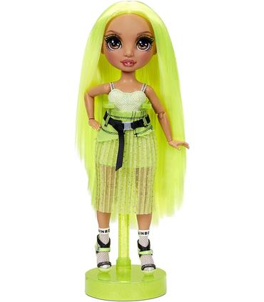 rainbow-high-fashion-doll-karma-nichols