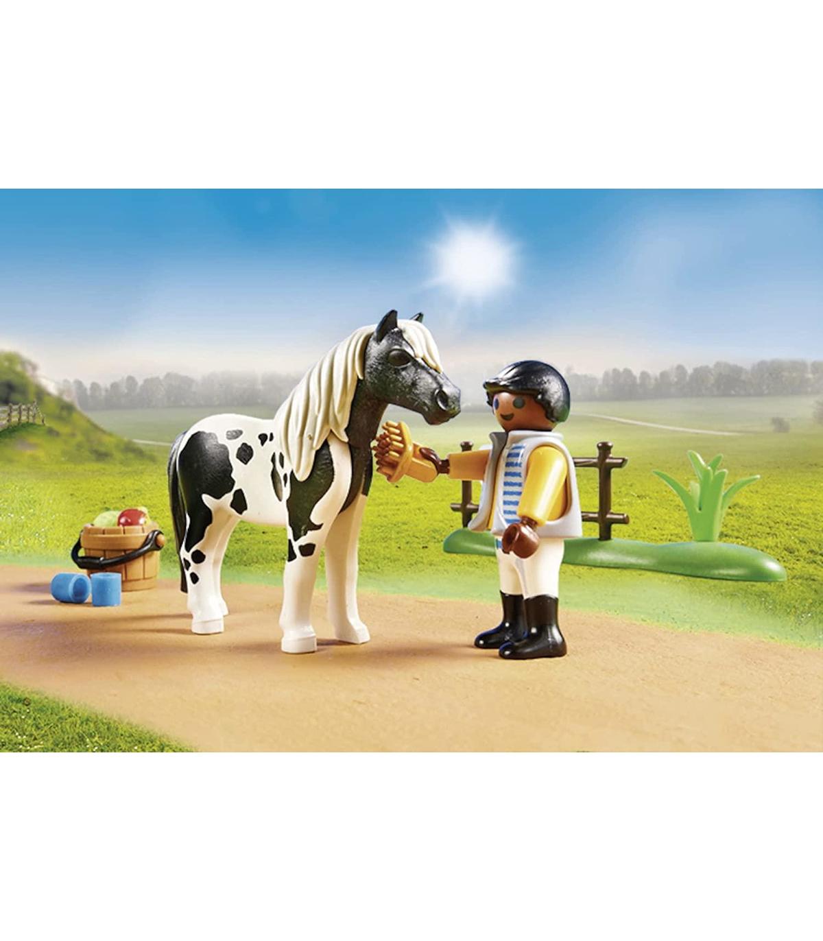 Playmobil 71846 - Ragazza Con Poni E Set Camera Con Letto A Baldacchino, Accessori E Abiti