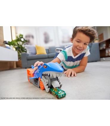 hot-wheels-tiburon-mastica-y-transporta-coches
