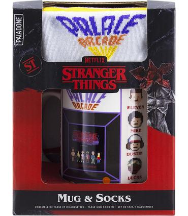 set-de-taza-y-calcetines-stranger-things