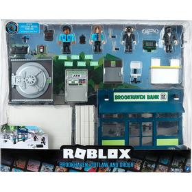rob-deluxe-playset-brookhaven-outlaw