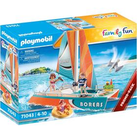 playmobil-71043-catamaran