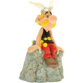 asterix-sentado-en-una-caja-de-dinero-de-roca