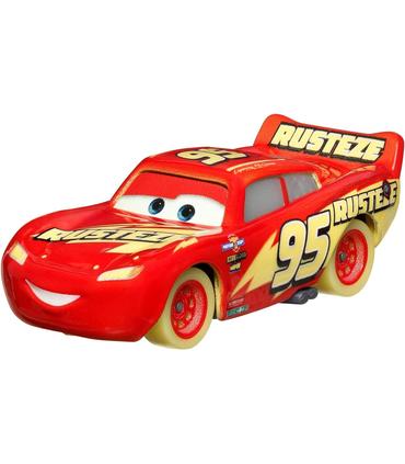 disney-pixar-cars-night-racing-mcqueen