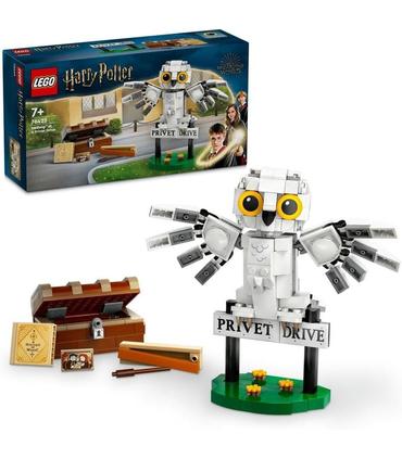 lego-76425-hedwig-en-el-numero-4-de-privet-drive