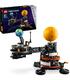 lego-42179-planeta-tierra-y-luna-en-orbita