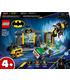 lego-76272-batcueva-con-batman