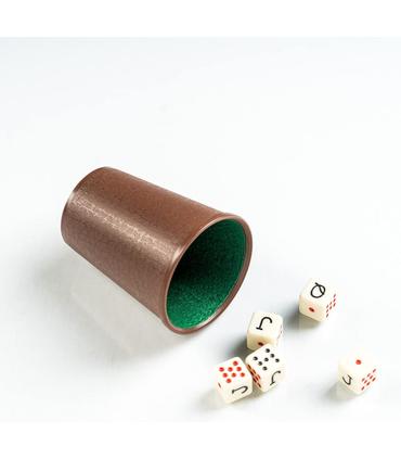 cubilete-dados-poker