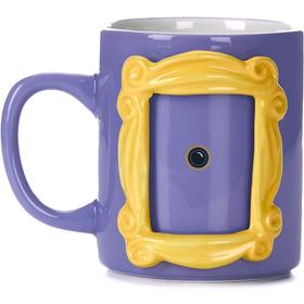 taza-desayuno-friends-marco-amarillo