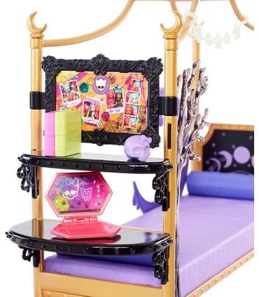 monster-high-habitacion-de-clawdeen-wolf