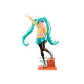 fig-hatsune-memories-mountain-climbing