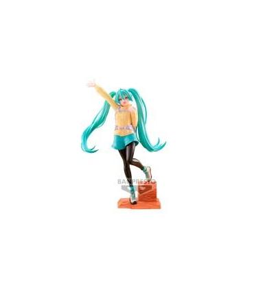 fig-hatsune-memories-mountain-climbing