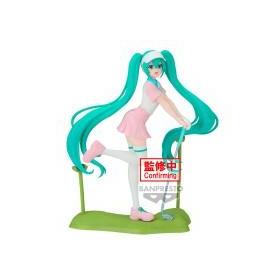 fig-hatsune-miku-holiday-memories-golf