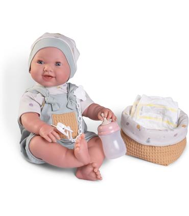 recien-nacida-mia-hace-pipi-ccanastilla