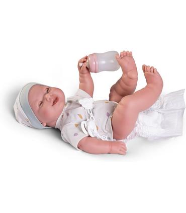 recien-nacida-mia-hace-pipi-ccanastilla