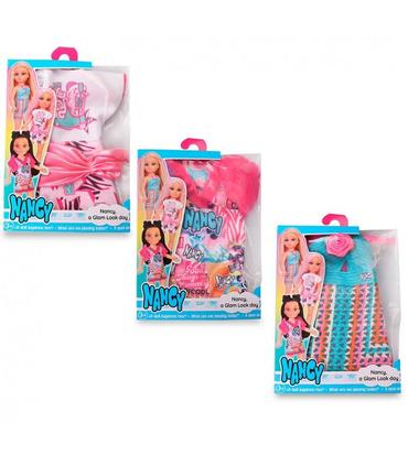 nancy-a-glam-look-day