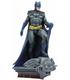 mega-statue-dc-batman-paint-variant