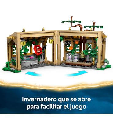 lego-76445-castillo-de-hogwarts-clase-de-herbologia