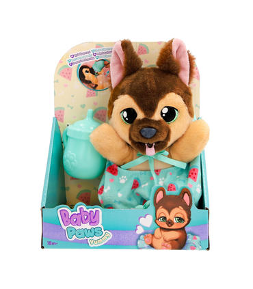 german-shepherdbaby-paws-yummy