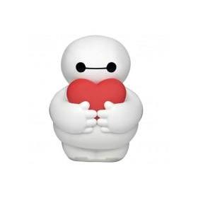 hucha-baymax-with-heart