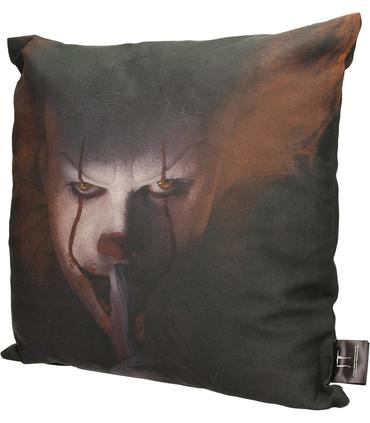 cojin-cuadrado-pennywise-shut-up-it-201