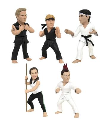caja-sorpresa-figura-cobra-kai-2