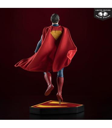 figura-mcfarlane-dc-movie-statues-superman