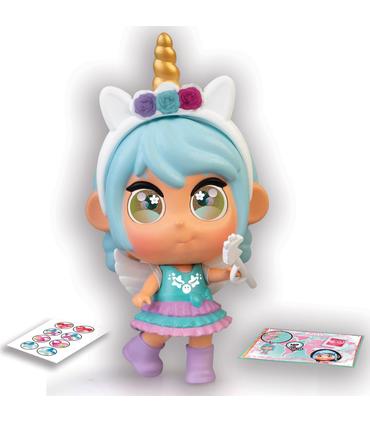 mini-trotties-travel-outfits-wo-cdu9