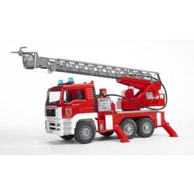 camion-de-bomberos-man-con-gran-escalera